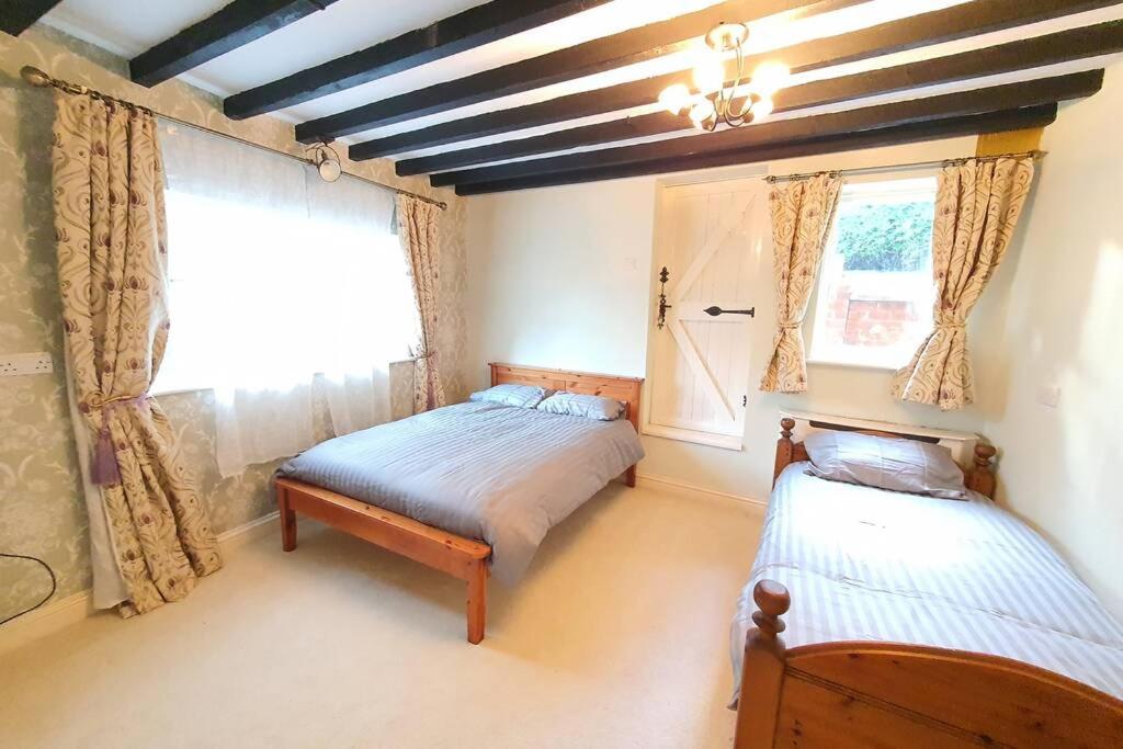 Hosannahs – Latimer House | Bedroom interior