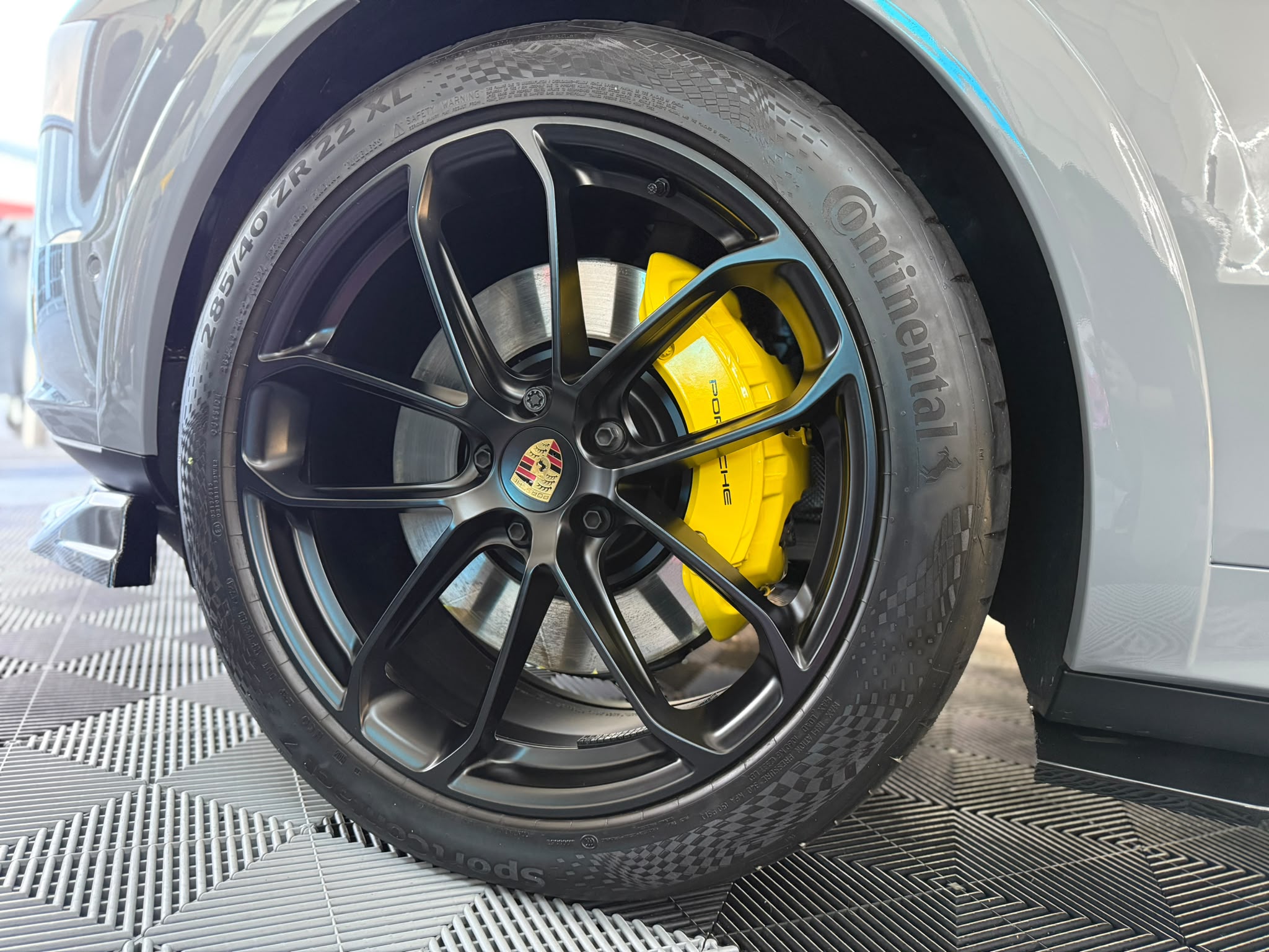 Porsche Cayenne GTS — image 6