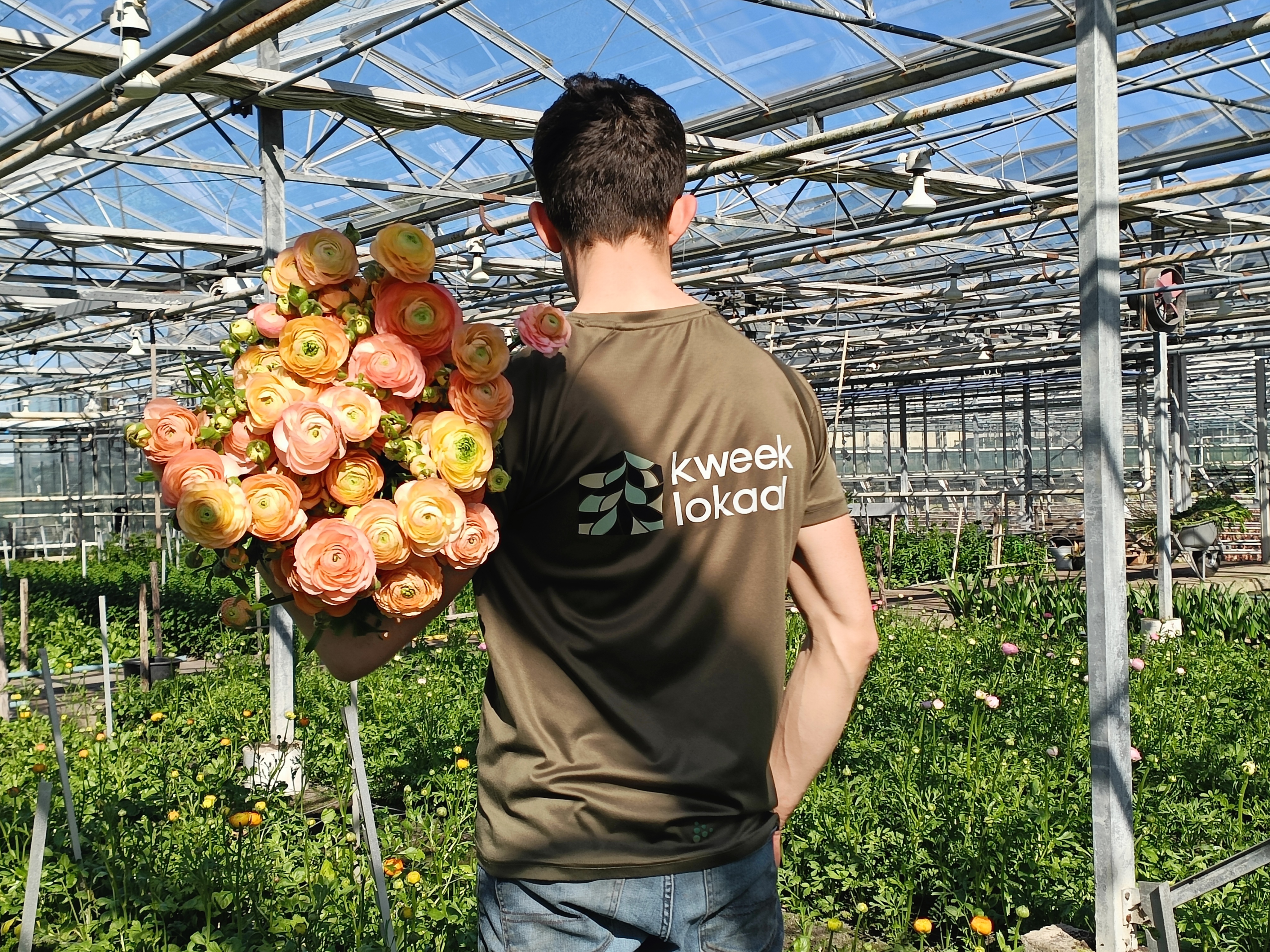 Verse bloemen bij Het Kweeklokaal