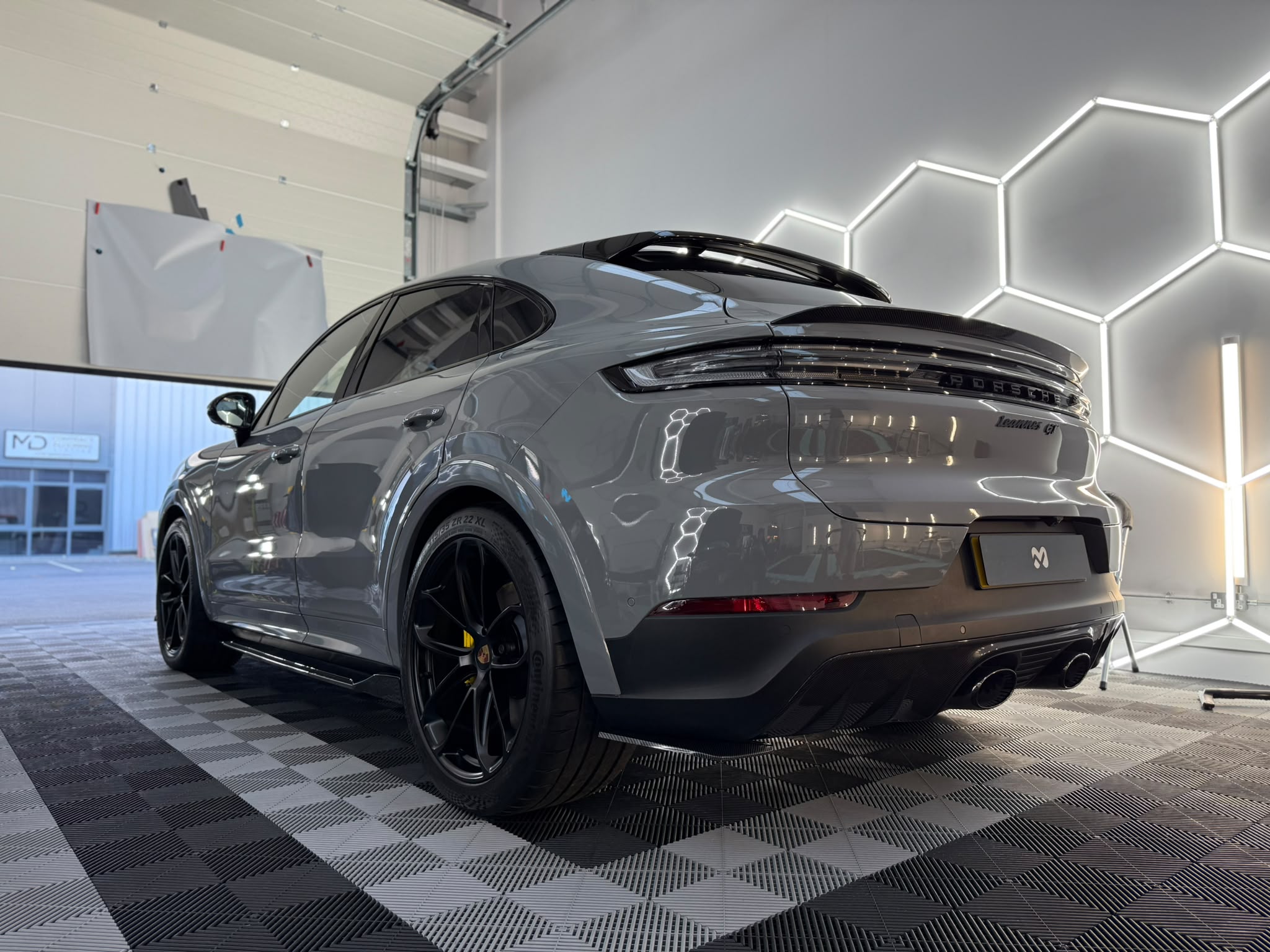 Porsche Cayenne GTS — image 9