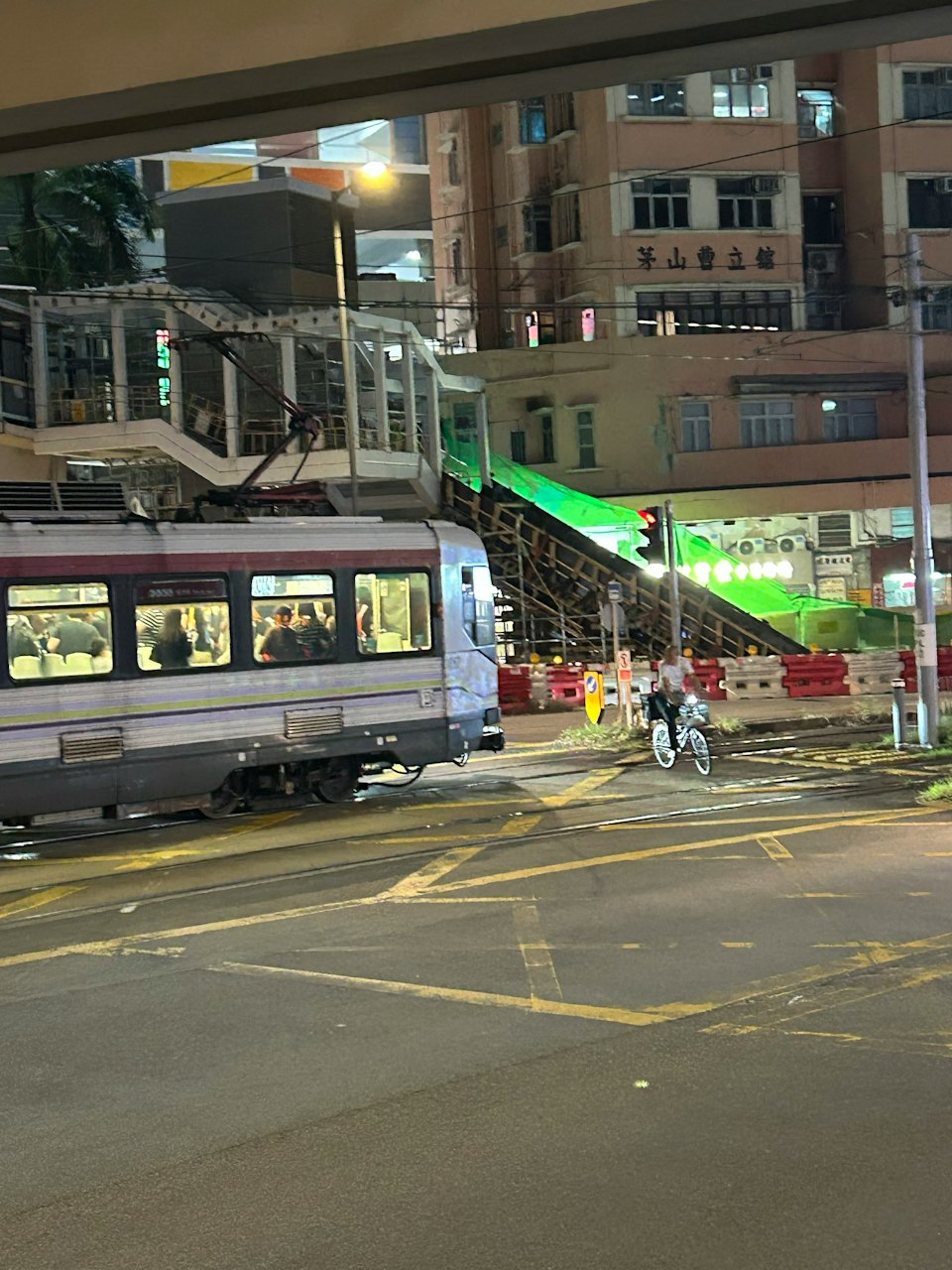 Dual Plated Car Collides With Light Rail Train in Yuen Long