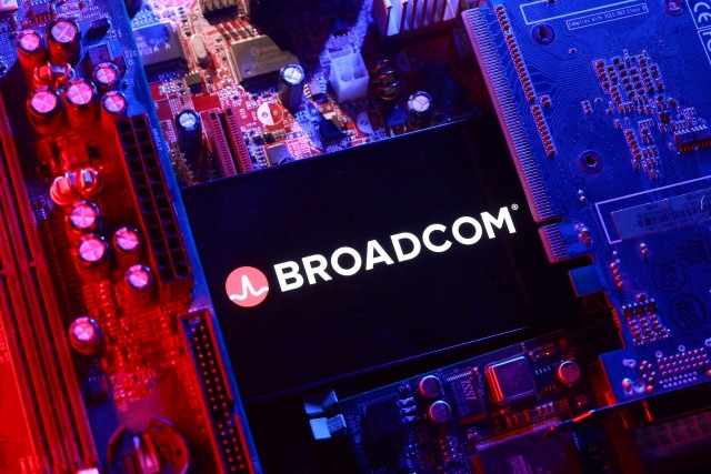 Broadcom Raises AI Chip Forecast as Big Tech Continues Heavy Infrastructure Spending