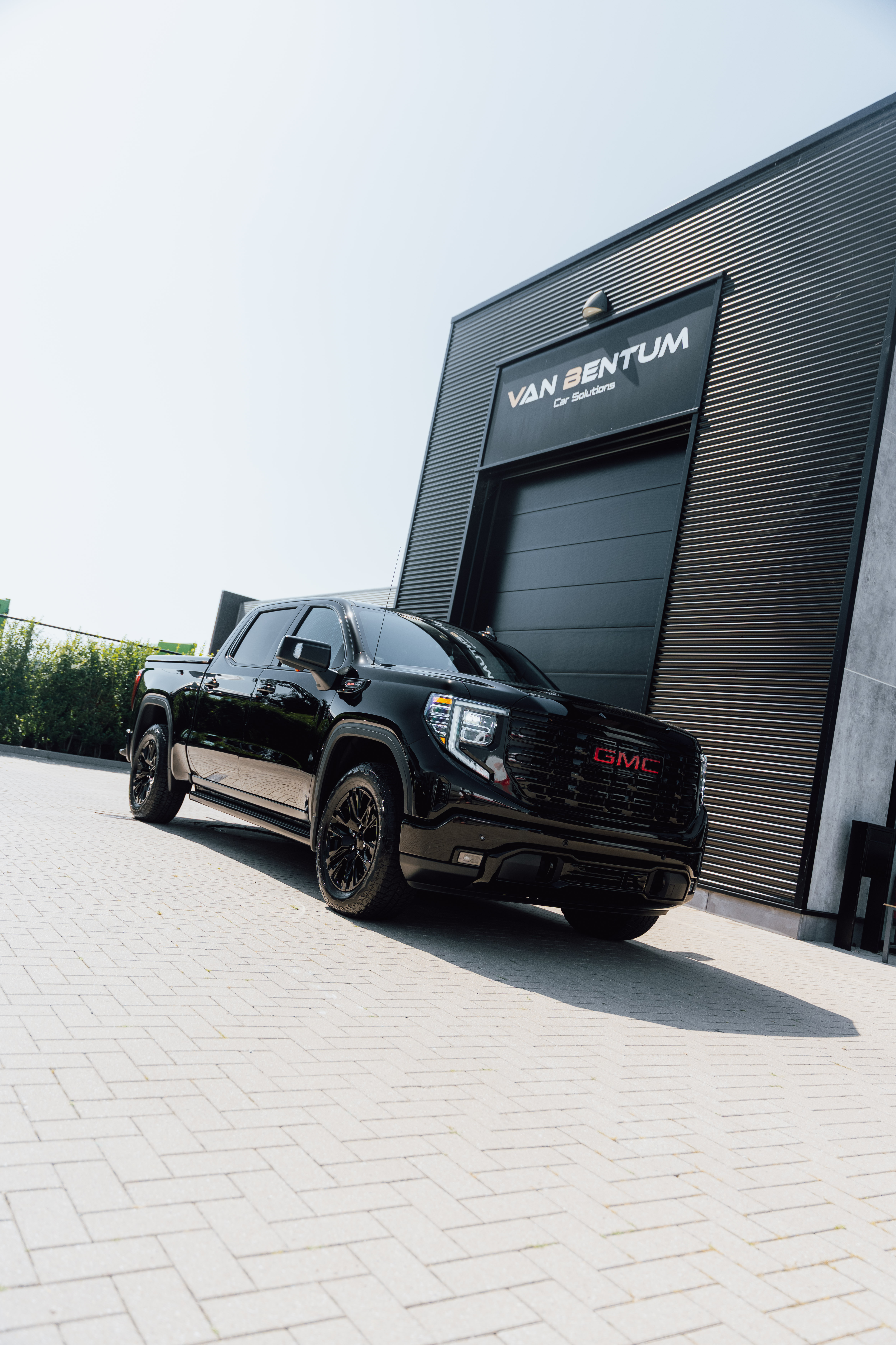 GMC