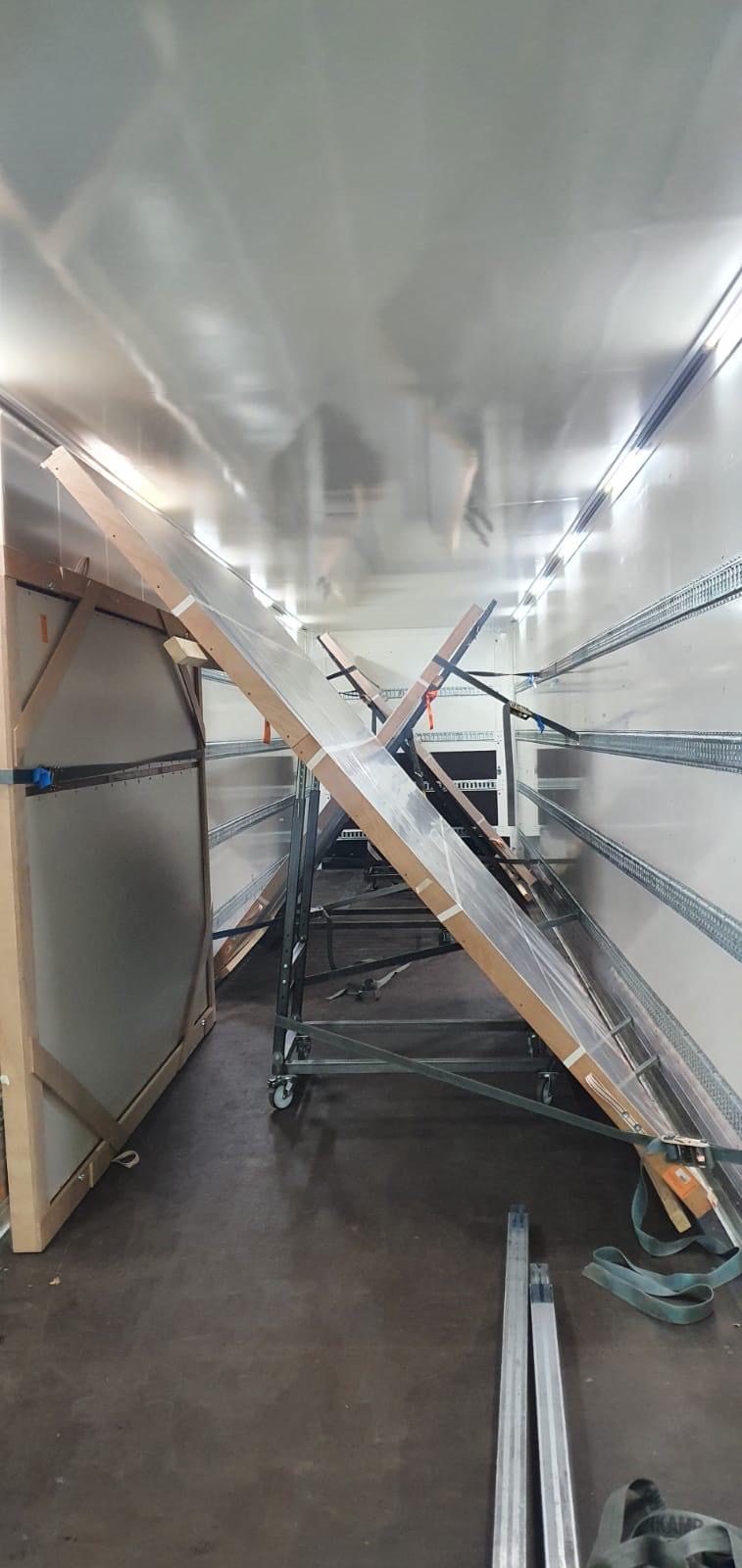 Lading in trailer museumstuk