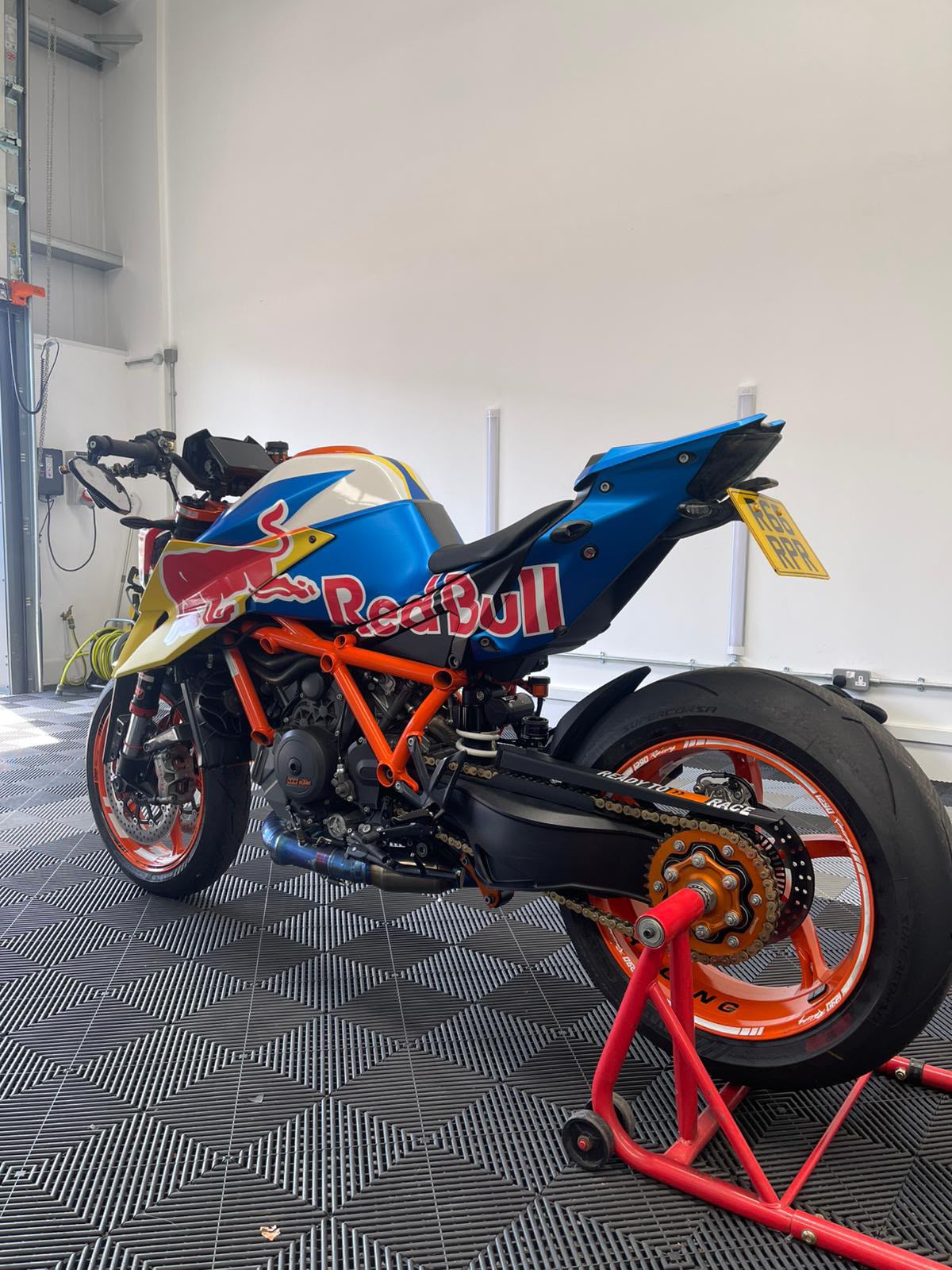KTM Duke — image 2