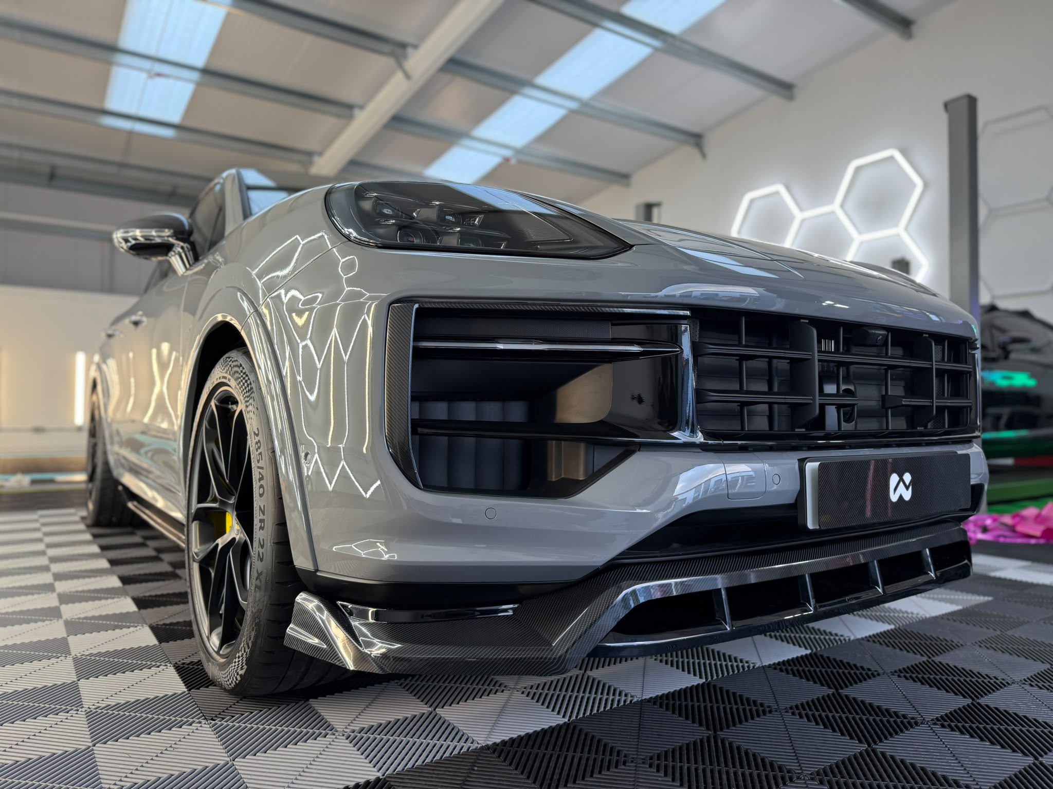 Porsche Cayenne GTS — image 8