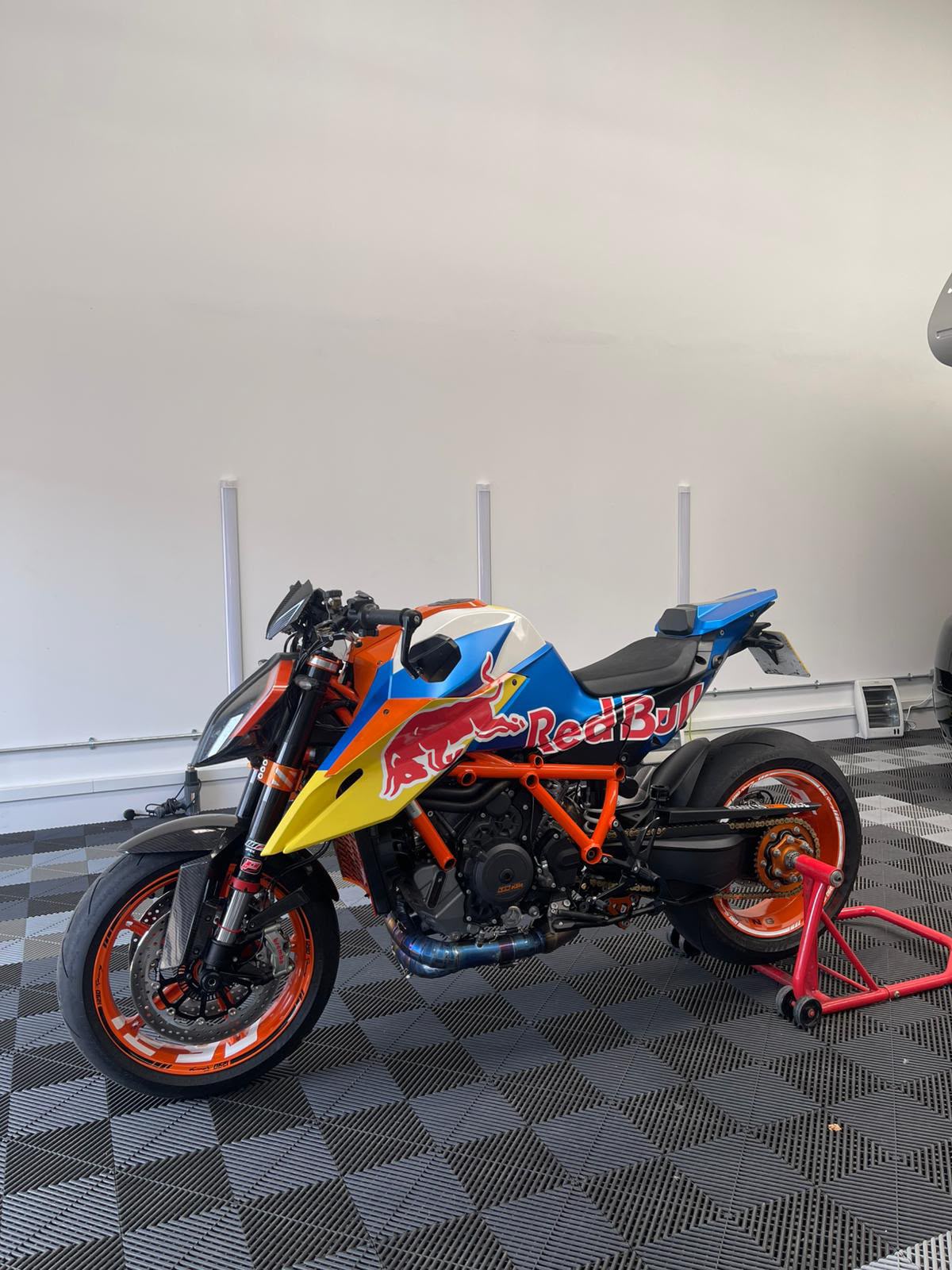 KTM Duke — image 4