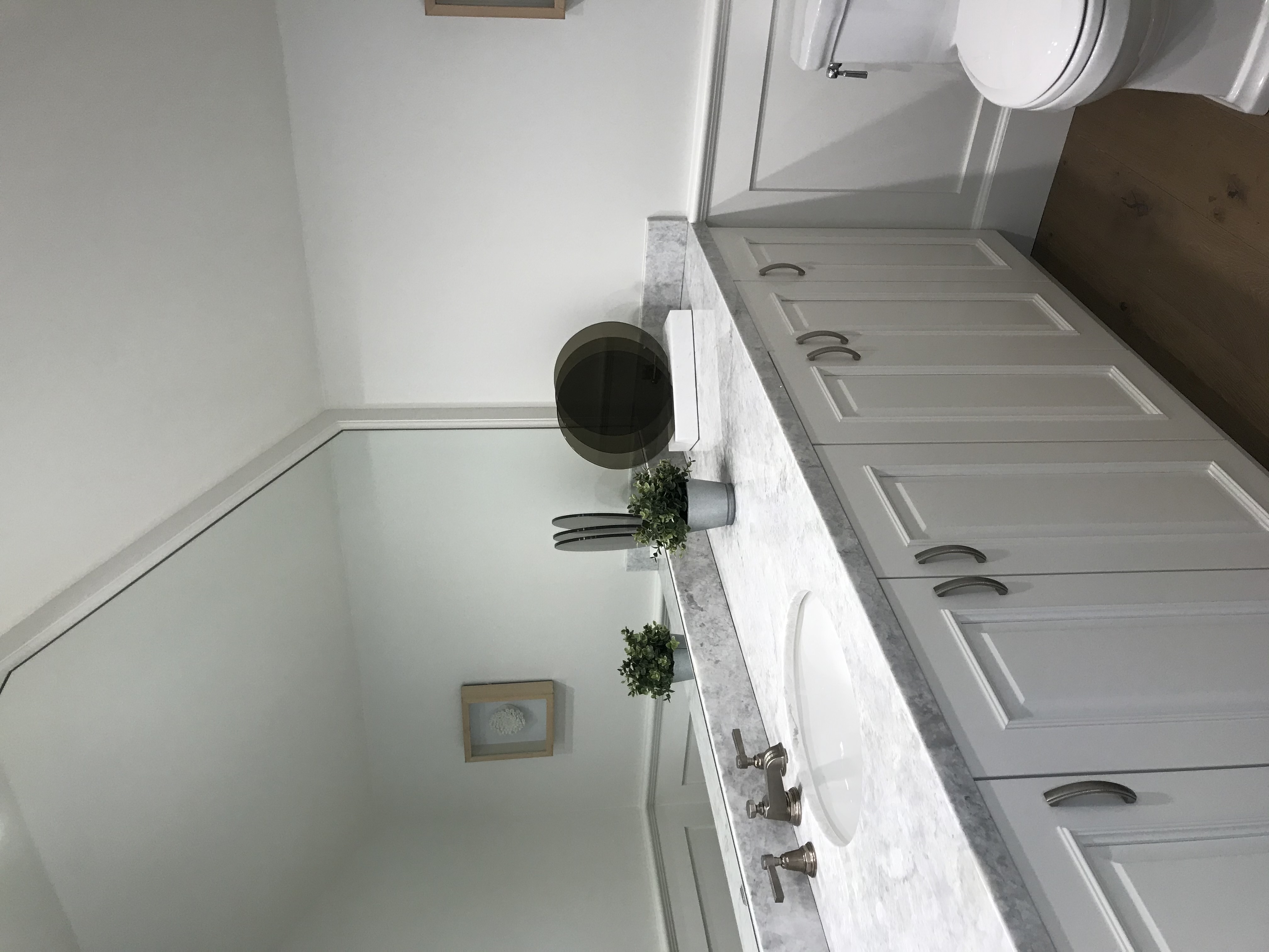 Custom Vanity & Tilework