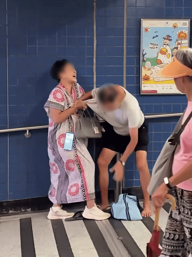 Elderly Man Runs Shirtless After Struggle Outside Tai Wai MTR Station