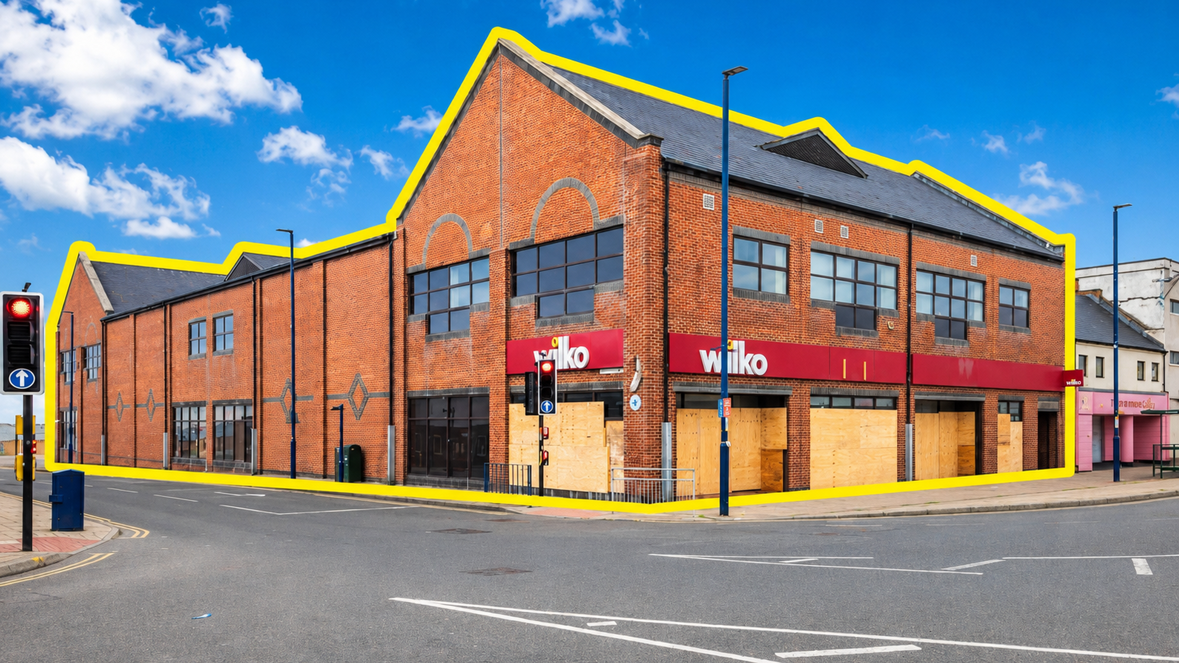 Hosannahs – Redcar High Street | Corner Outlined – Prominent Town Centre Plot