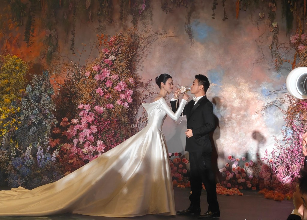 Mario Ho Jokes About Height at Lavish Macau Reception
