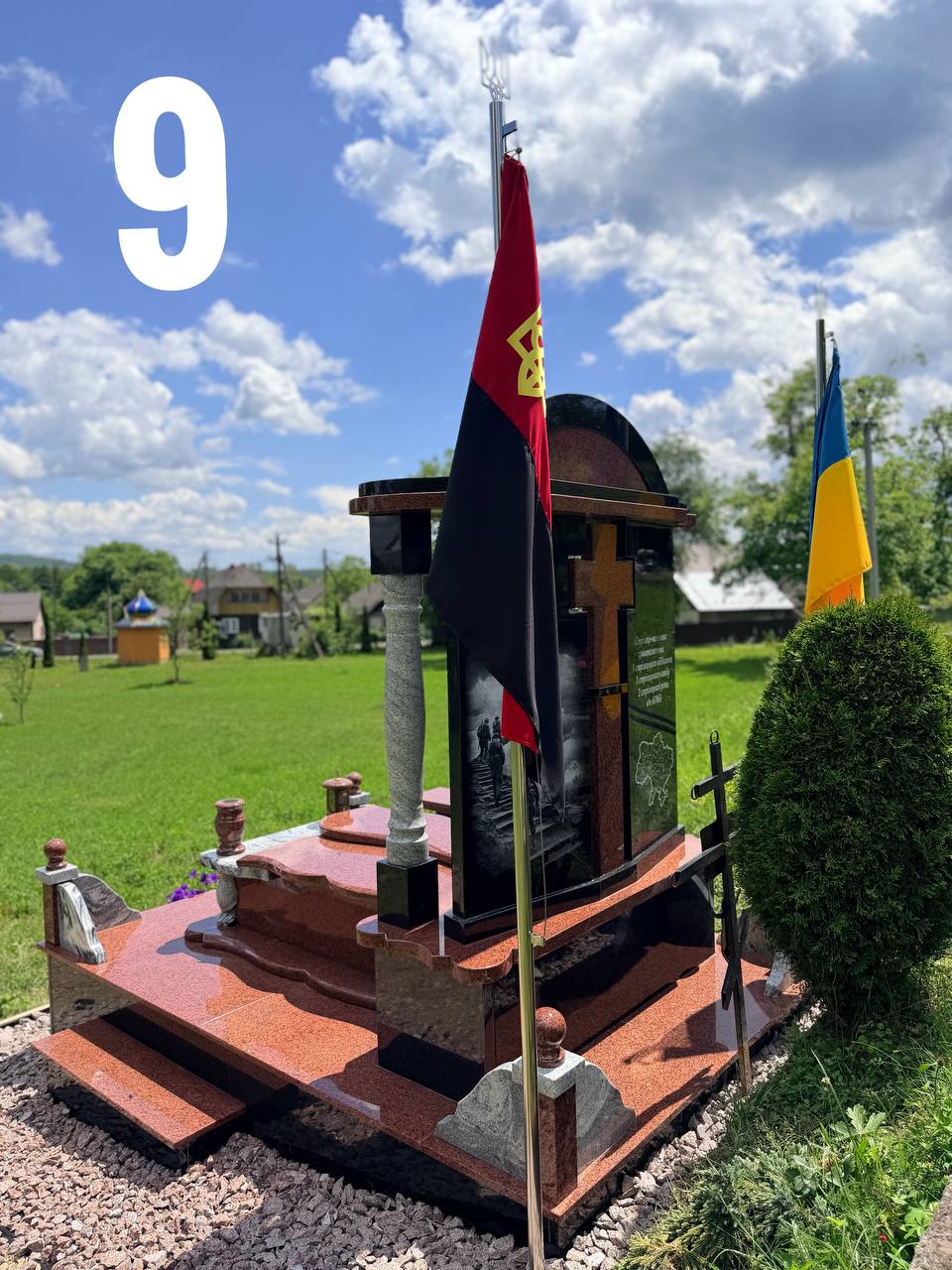 Пам'ятники для військових