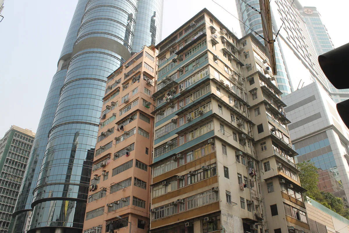 prop-residential-newandoldapartment-1200.webp